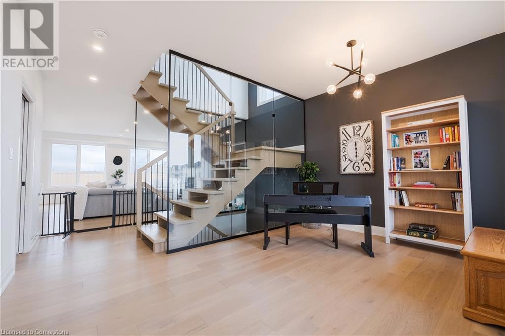 81 HOMESTEAD Way=null