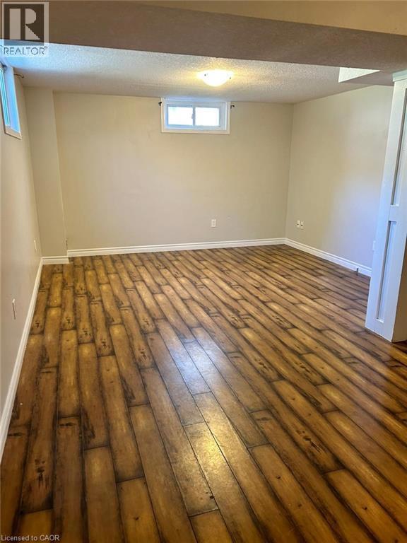 258 SHELLEY Drive Unit# Bsmt=null