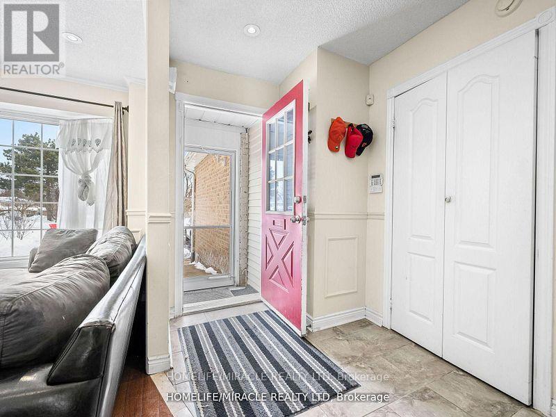 3124 PATRICK CRESCENT=null