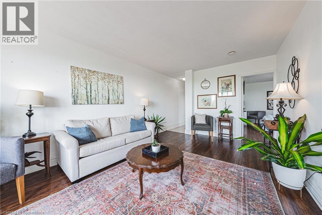 101 QUEEN Street S Unit# 606=null