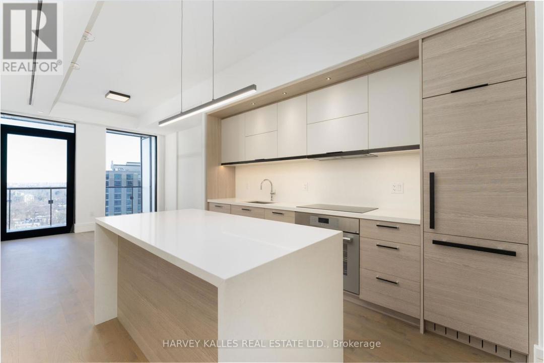 1705 - 215 LONSDALE ROAD=null