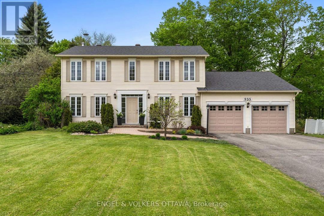 935 FIELDOWN STREET=null