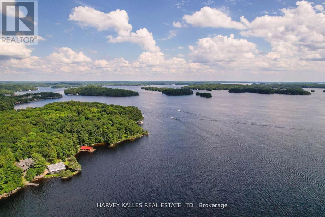 UNIT 2 - 2045 MUSKOKA RD 118W=null