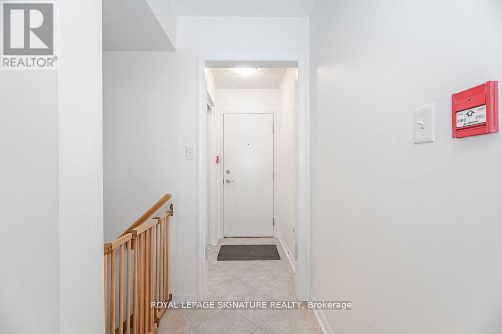 1 - 613 DUNDAS STREET=null