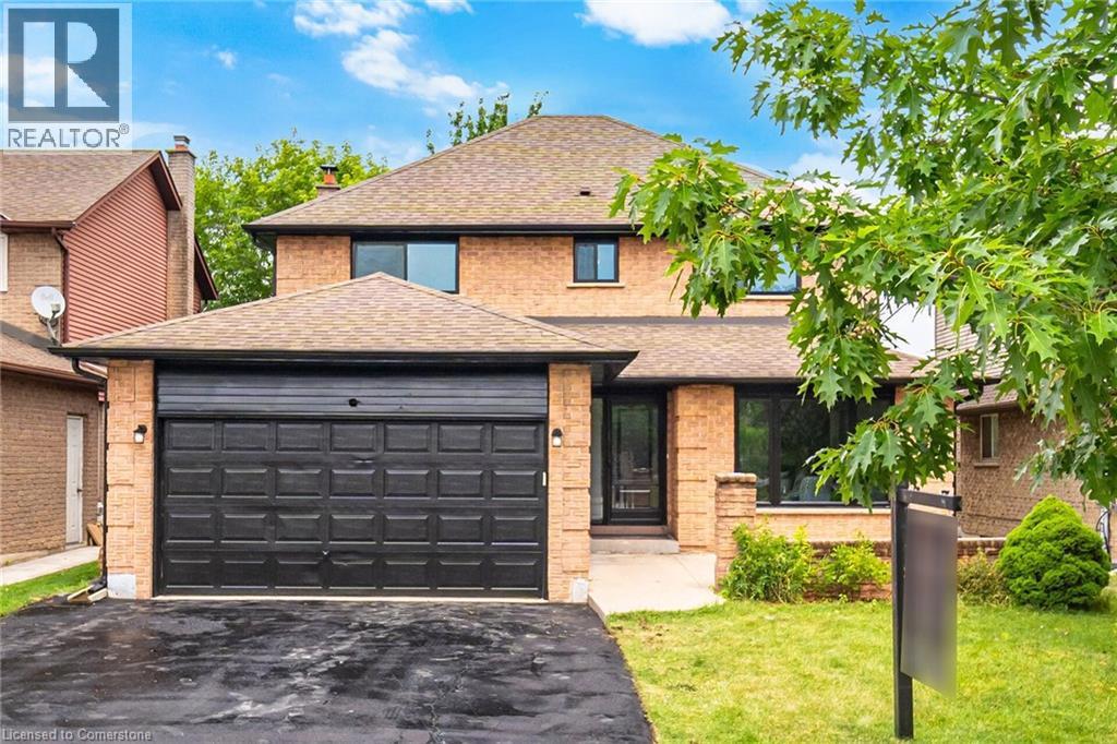 2392 ARNOLD Crescent=null