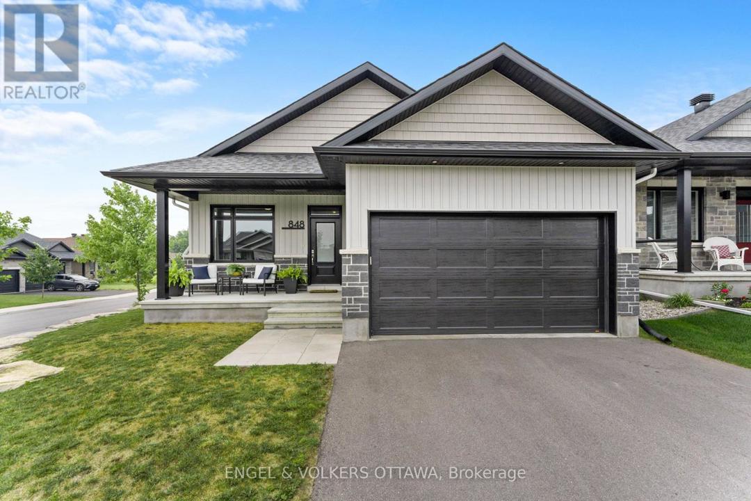 848 REAUME STREET=null