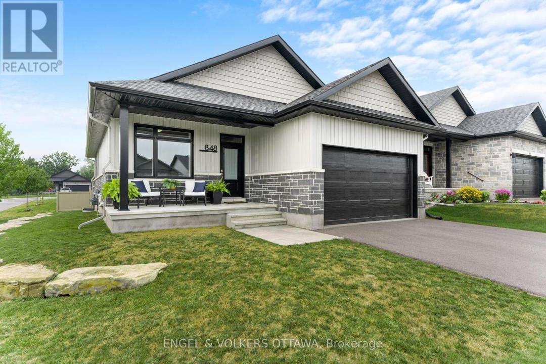 848 REAUME STREET=null