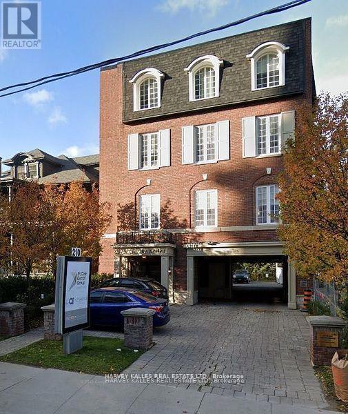 4TH FLOOR - 210 ST CLAIR AVENUE W=null