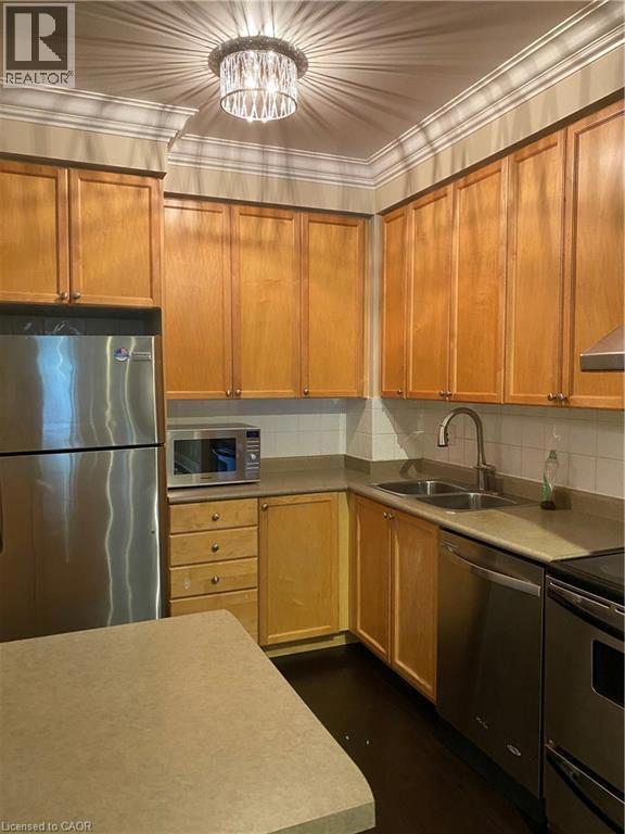 3880 DUKE OF YORK Boulevard Unit# 202=null