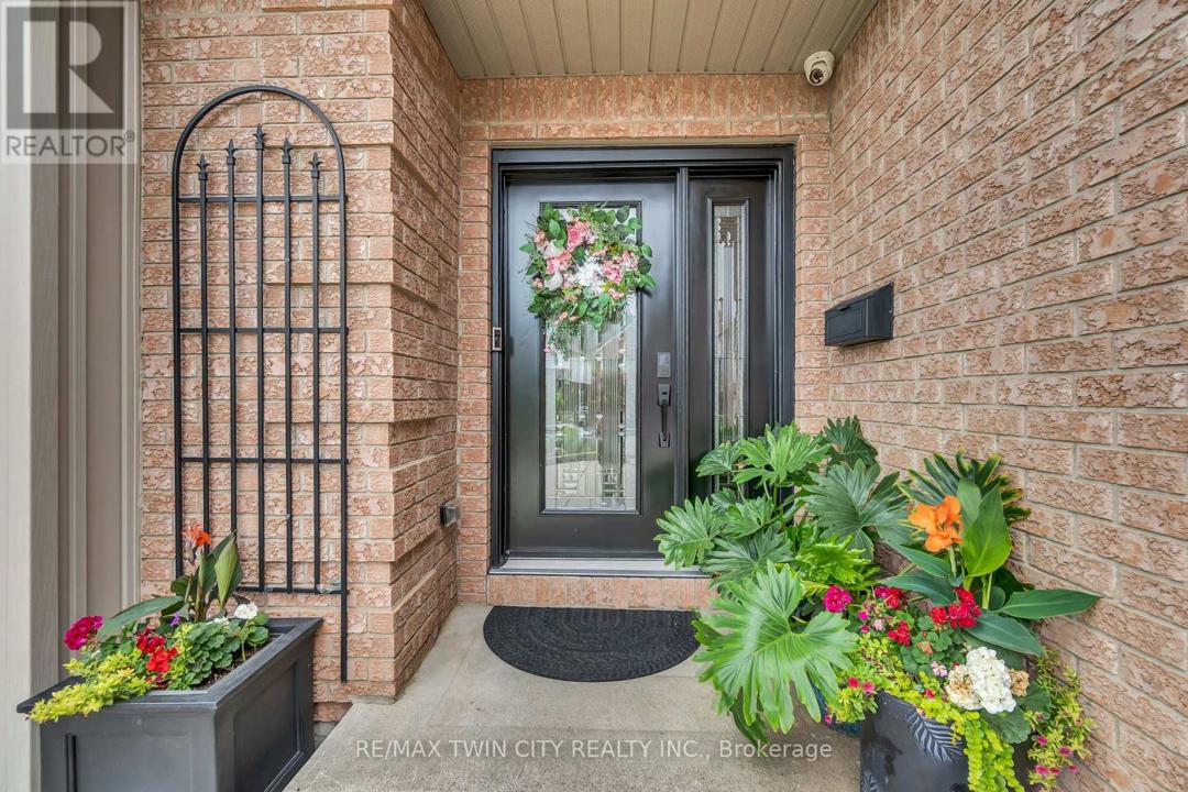 107 CHANDOS DRIVE=null
