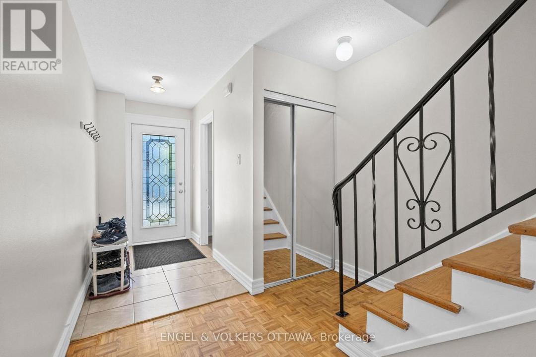 189 BIRCH HILL PRIVATE=null