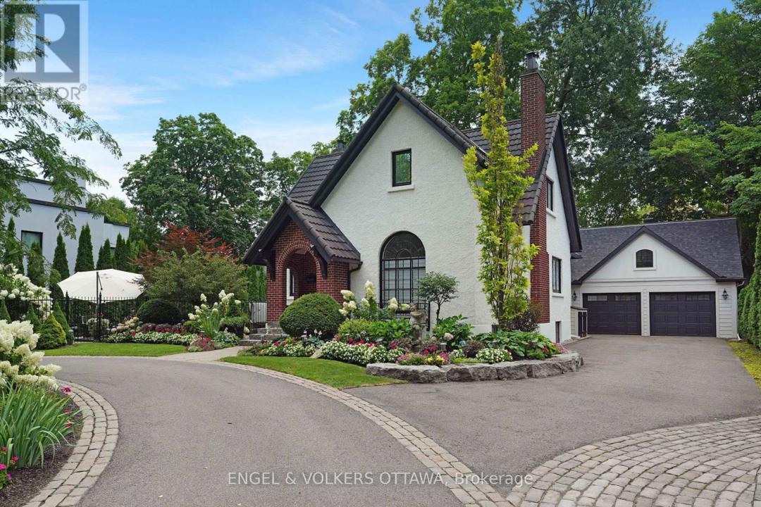 386 ASHBURY ROAD=null