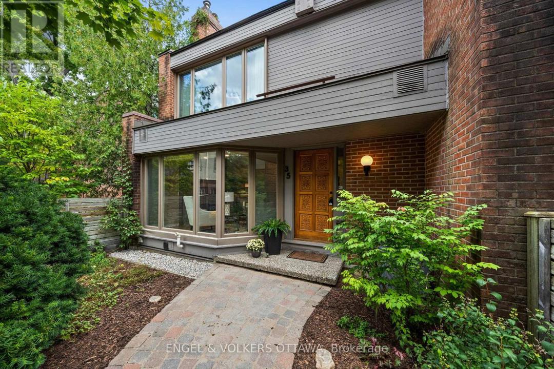 35 - 35 BELVEDERE CRESCENT=null