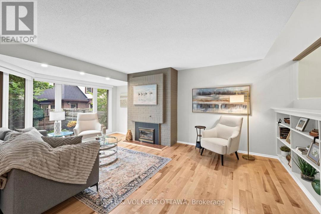 35 - 35 BELVEDERE CRESCENT=null