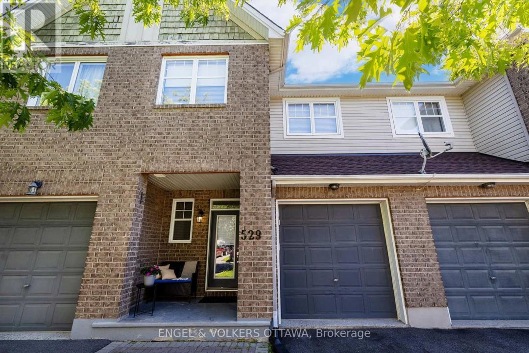 529 DEVONWOOD CIRCLE=null