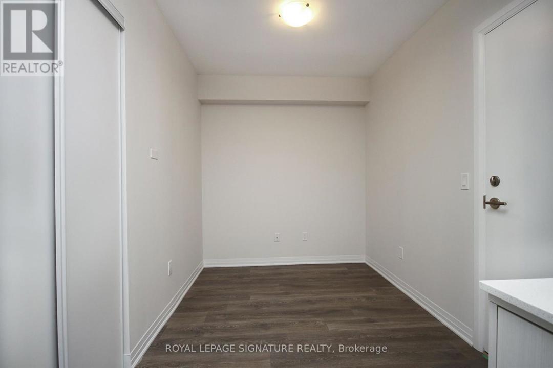 325 - 2301 DANFORTH AVENUE=null