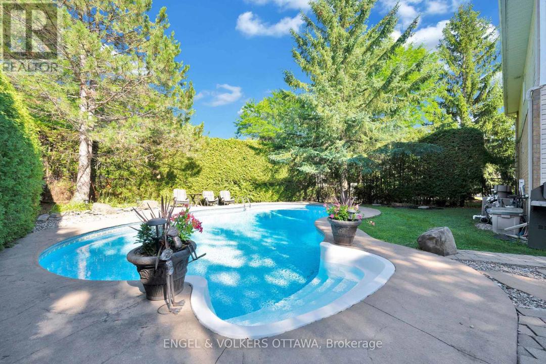 5 WYNRIDGE PLACE=null