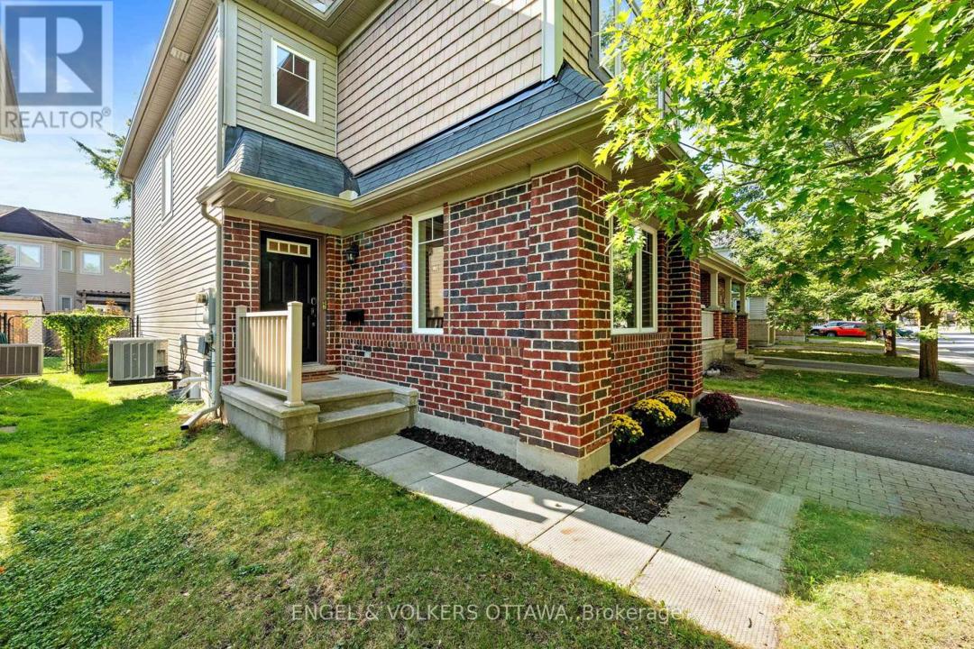 416 VENDEVALE AVENUE=null