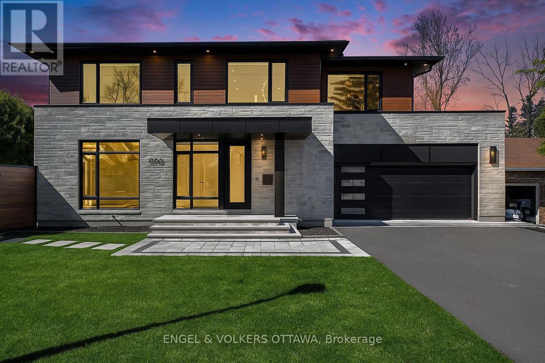 888 MELWOOD AVENUE=null