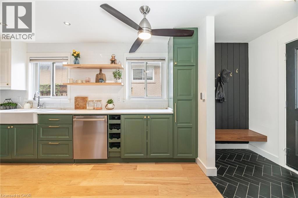 2431 PADSTOW Crescent=null