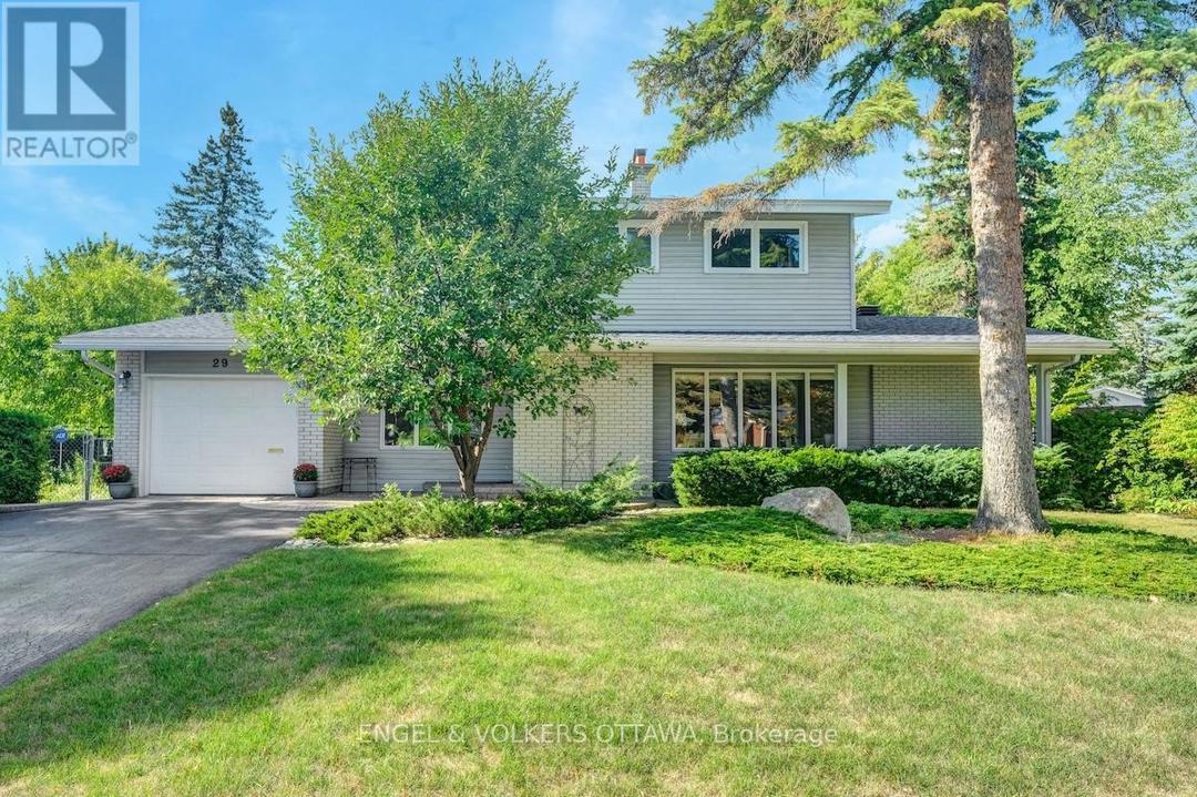 29 QUALICUM STREET=null