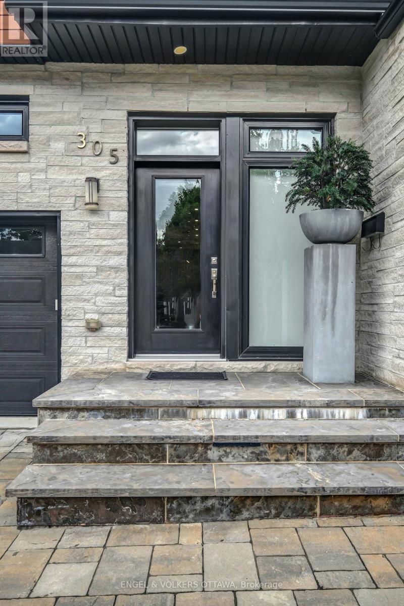 305 WESTHILL AVENUE=null