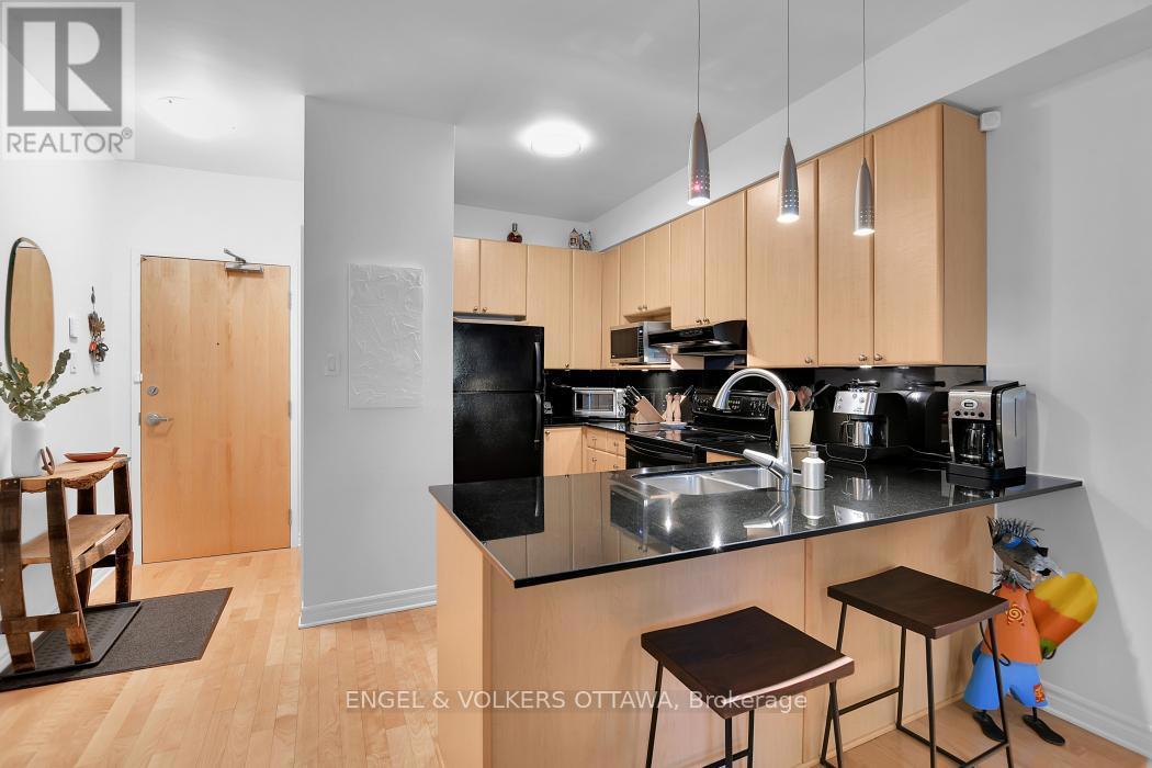 115 - 205 BOLTON STREET=null