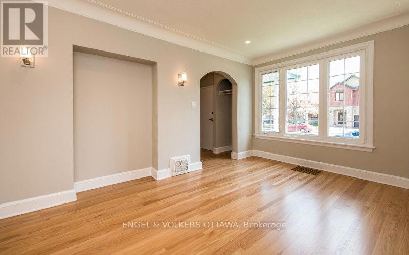 460 HOLLAND AVENUE=null