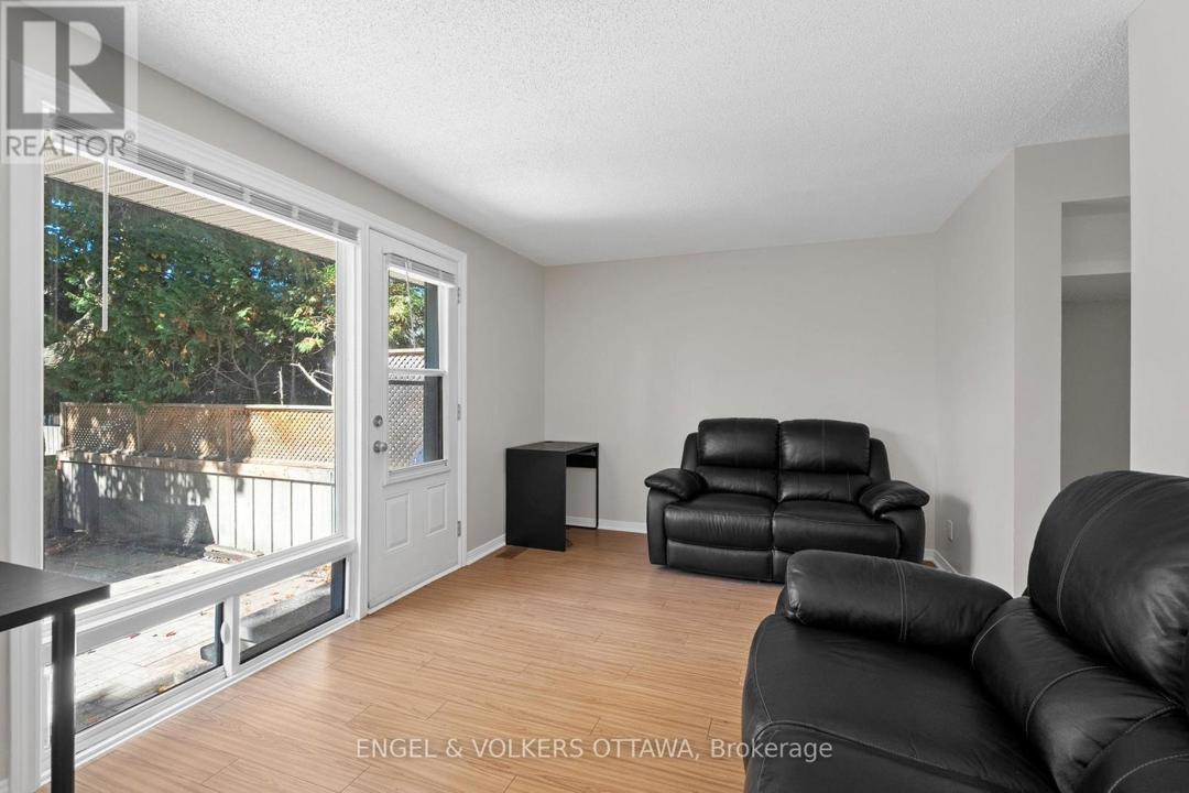 50A SUMAC STREET=null