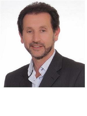 RICHARD DAVID